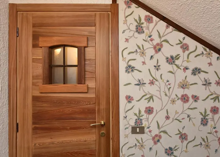 Maison Rosalp Lägenhetshotell 3*